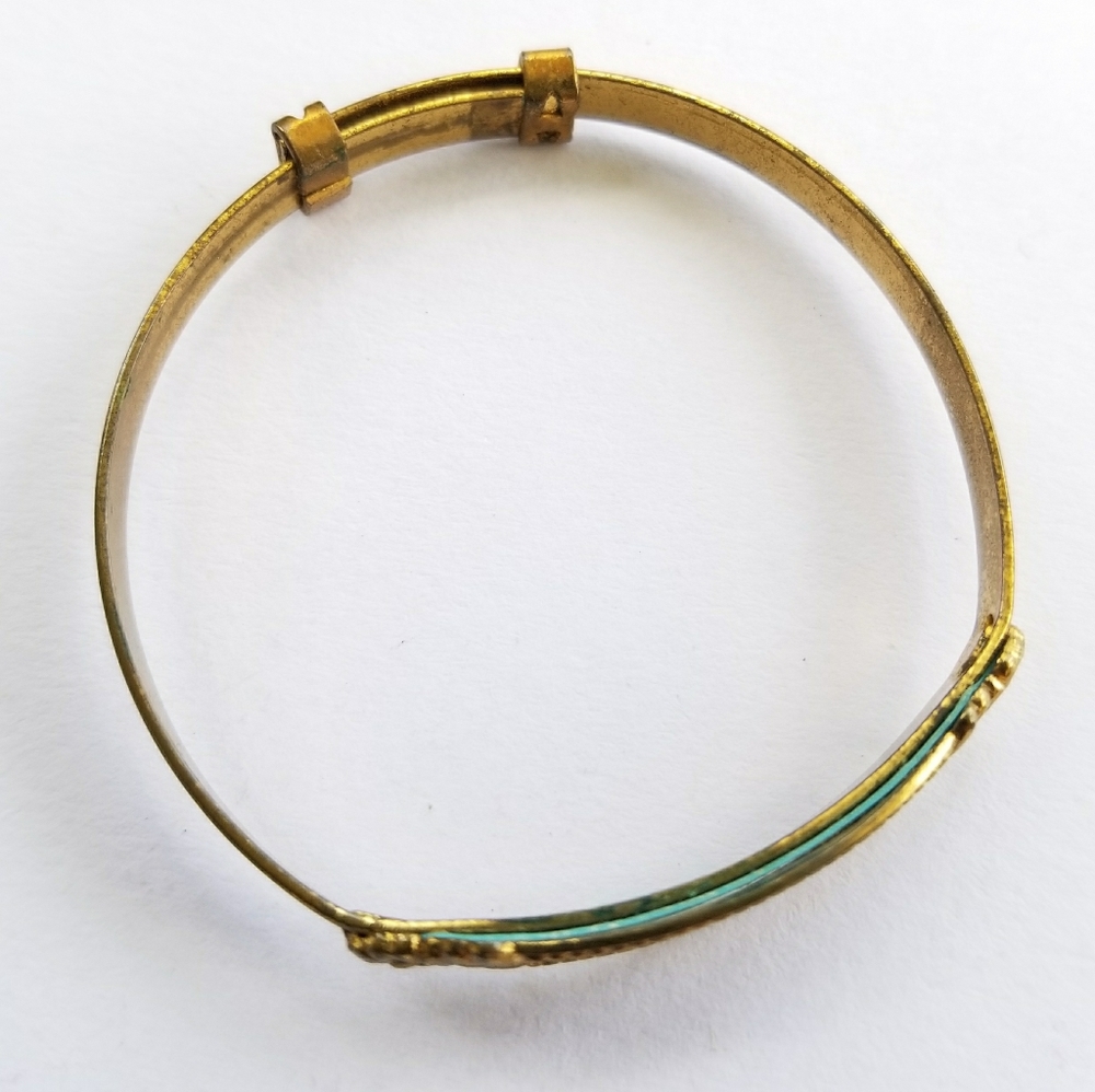 Relisted - Vintage tiny "Baby" bracelet word blue gold tone - Picture 14 of 14